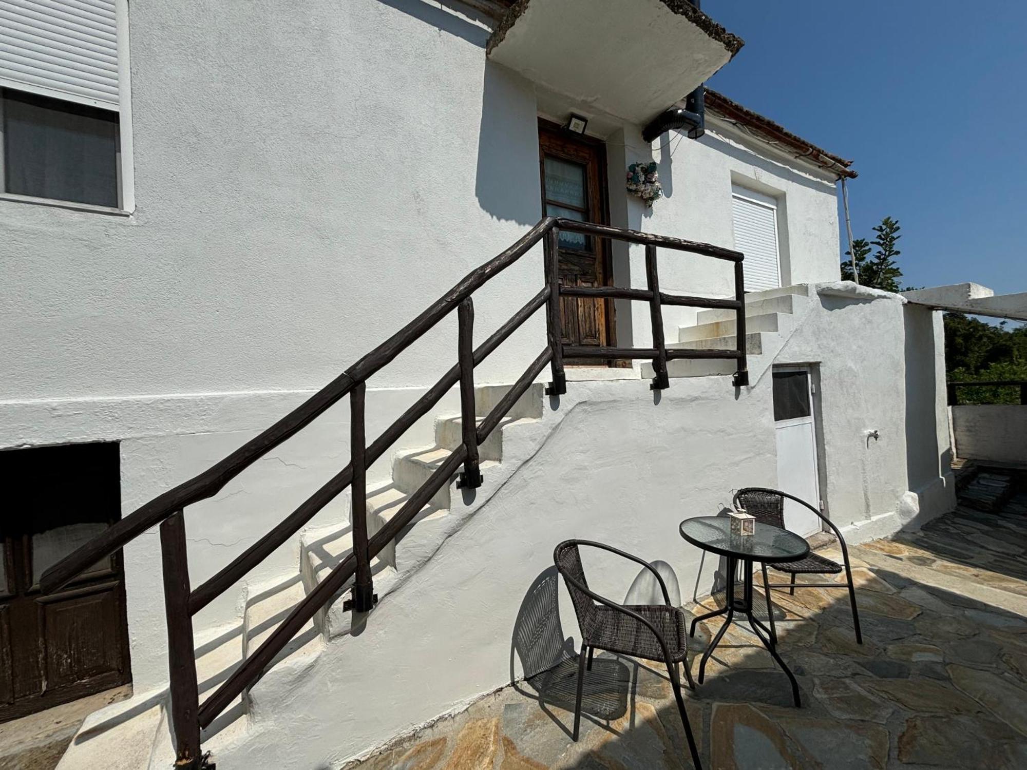 Holiday home Traditional Sklithro (Melivoia)
